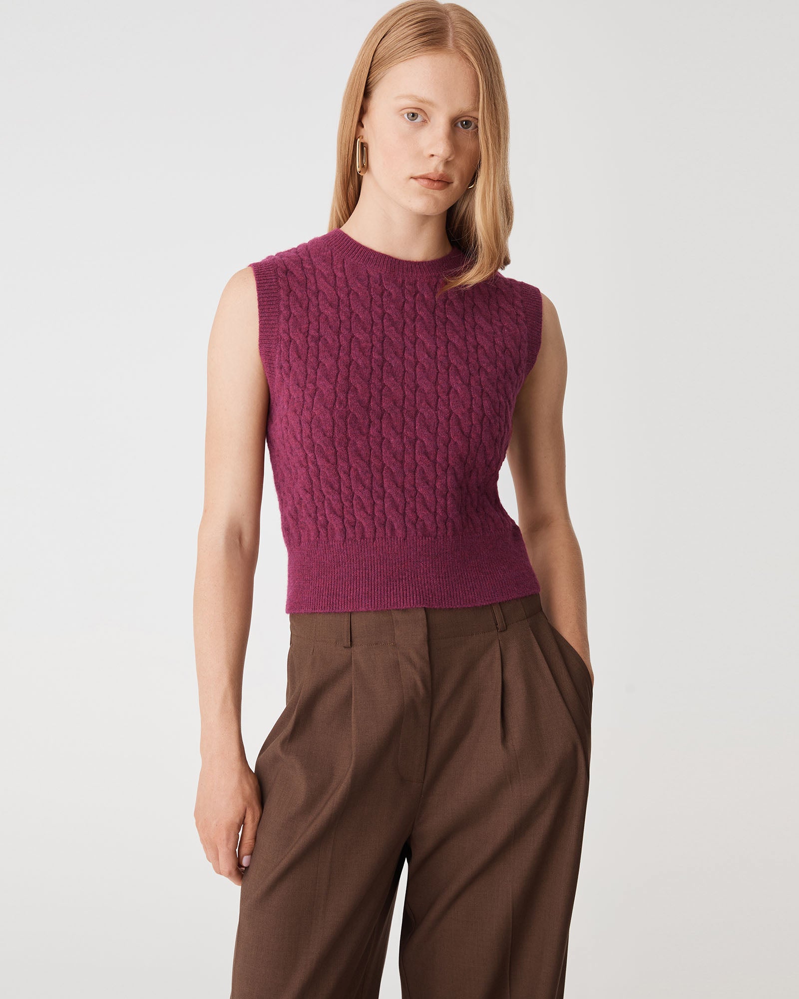 Frankie Sleeveless Cable Knit