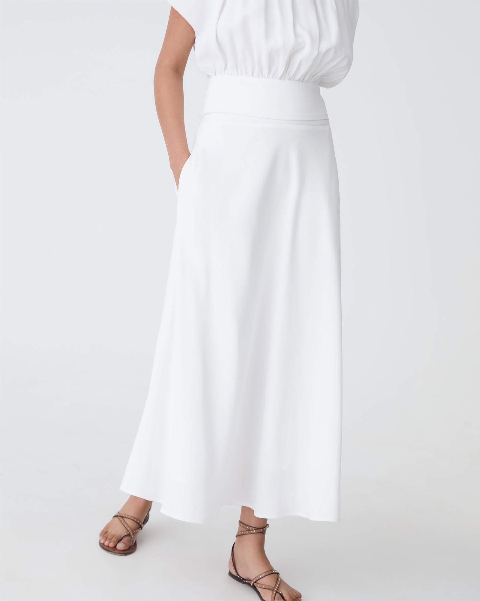 Goulbury A-Line Midi Skirt