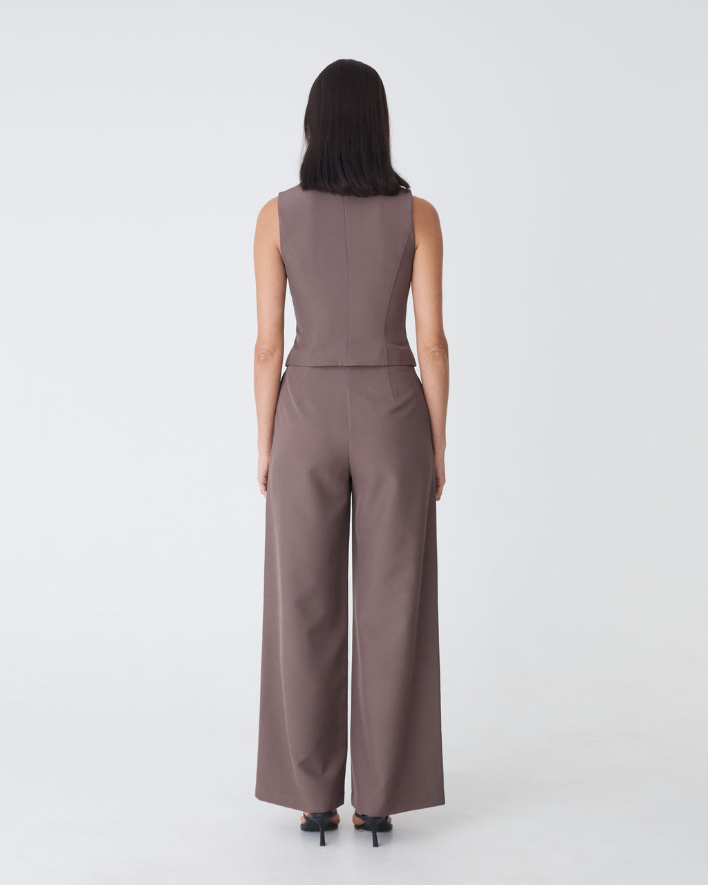 Dakota V-Neck Vest