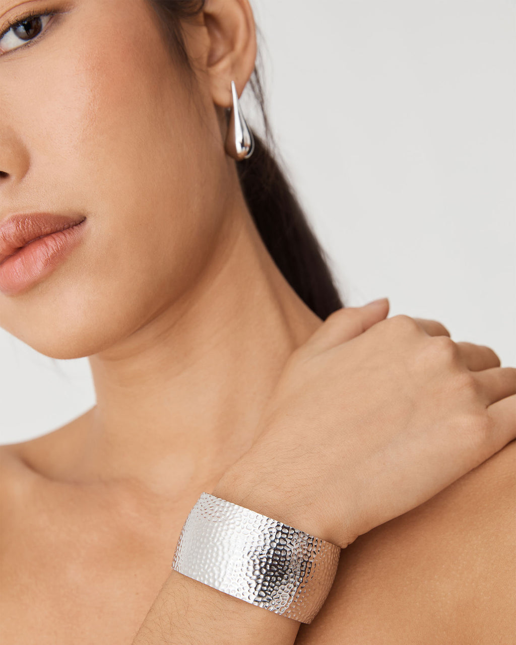 Isadora Statement Bracelet