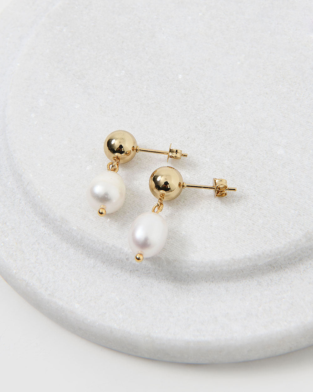 Lesly 16k Gold Plated Earrings