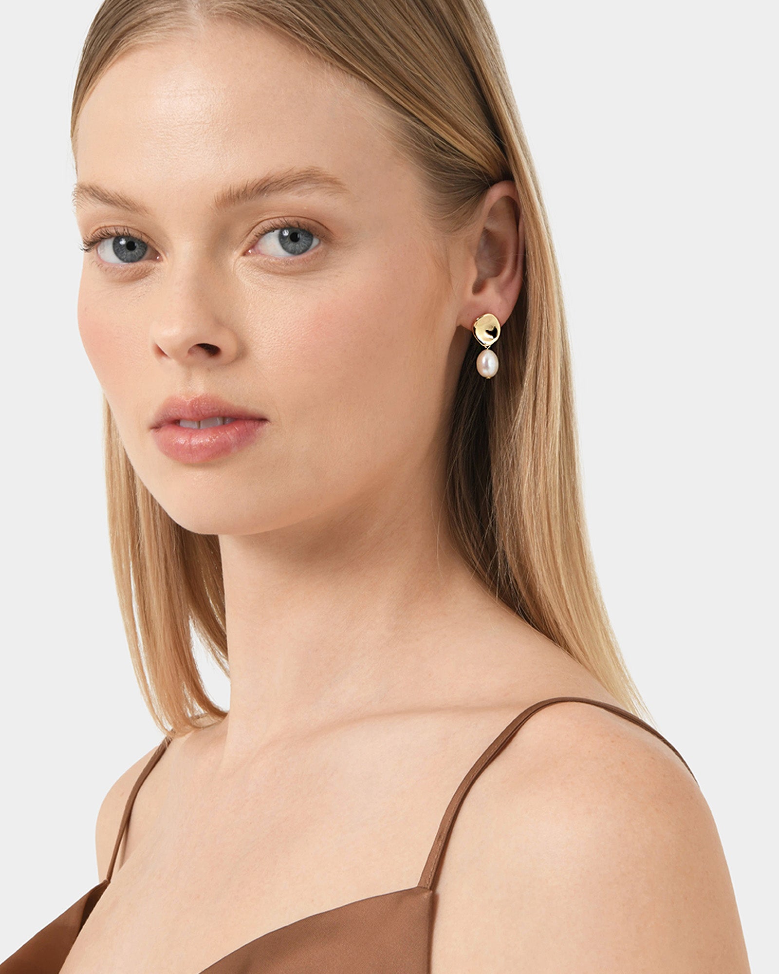 Betty 16k Gold Plated Earrings
