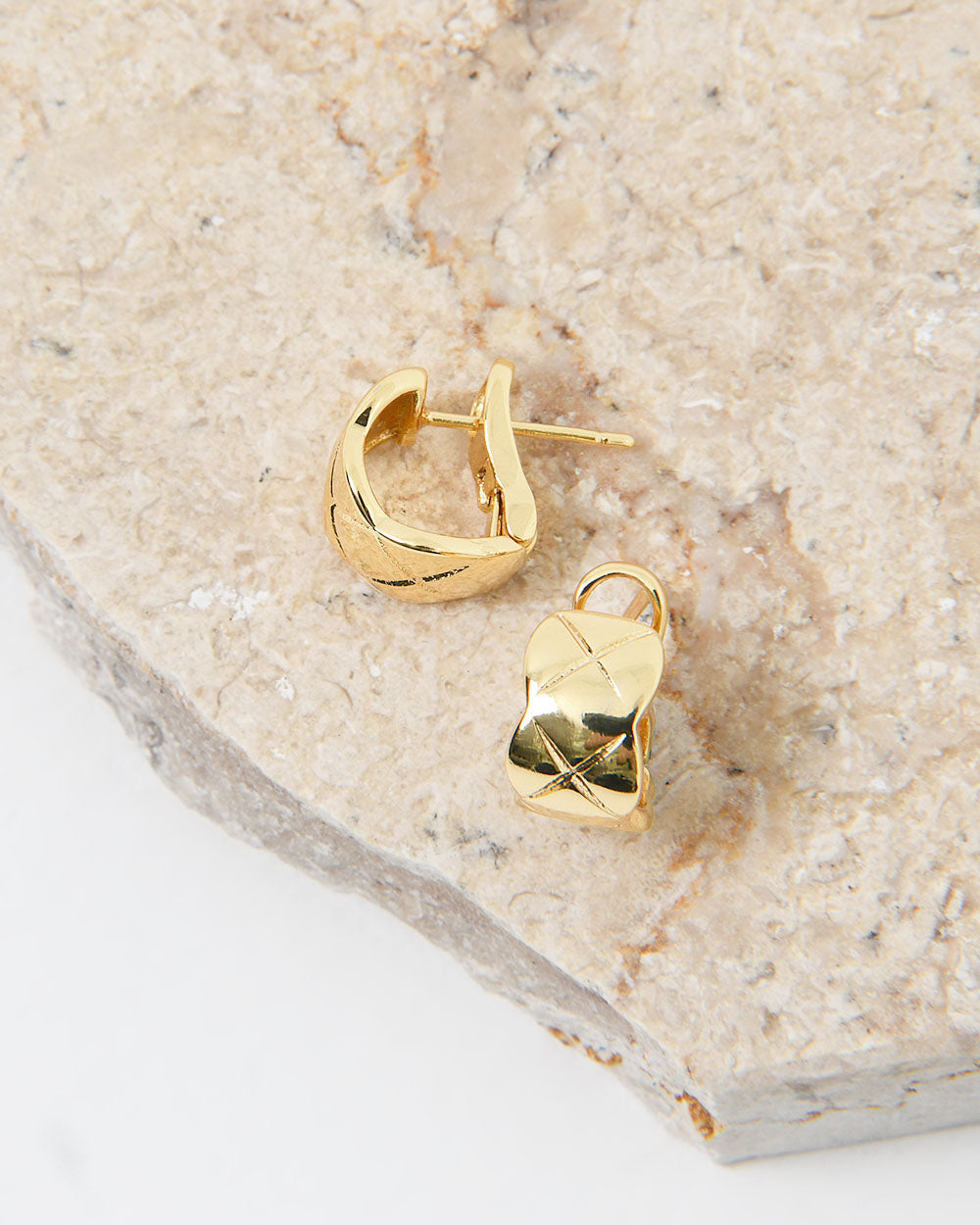 Calla 16k Gold Plated Earrings