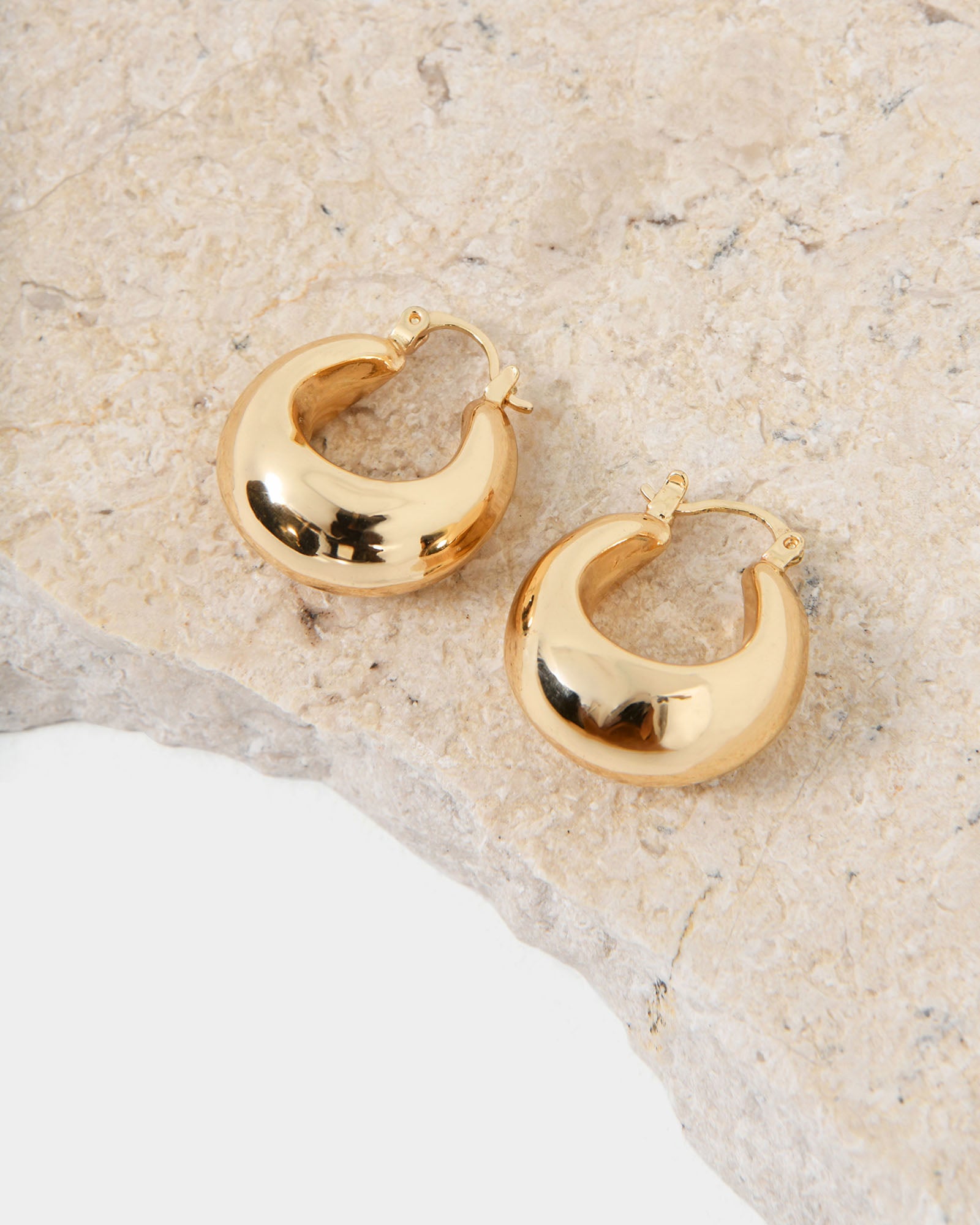 Jianna 16k Gold Plated Earring