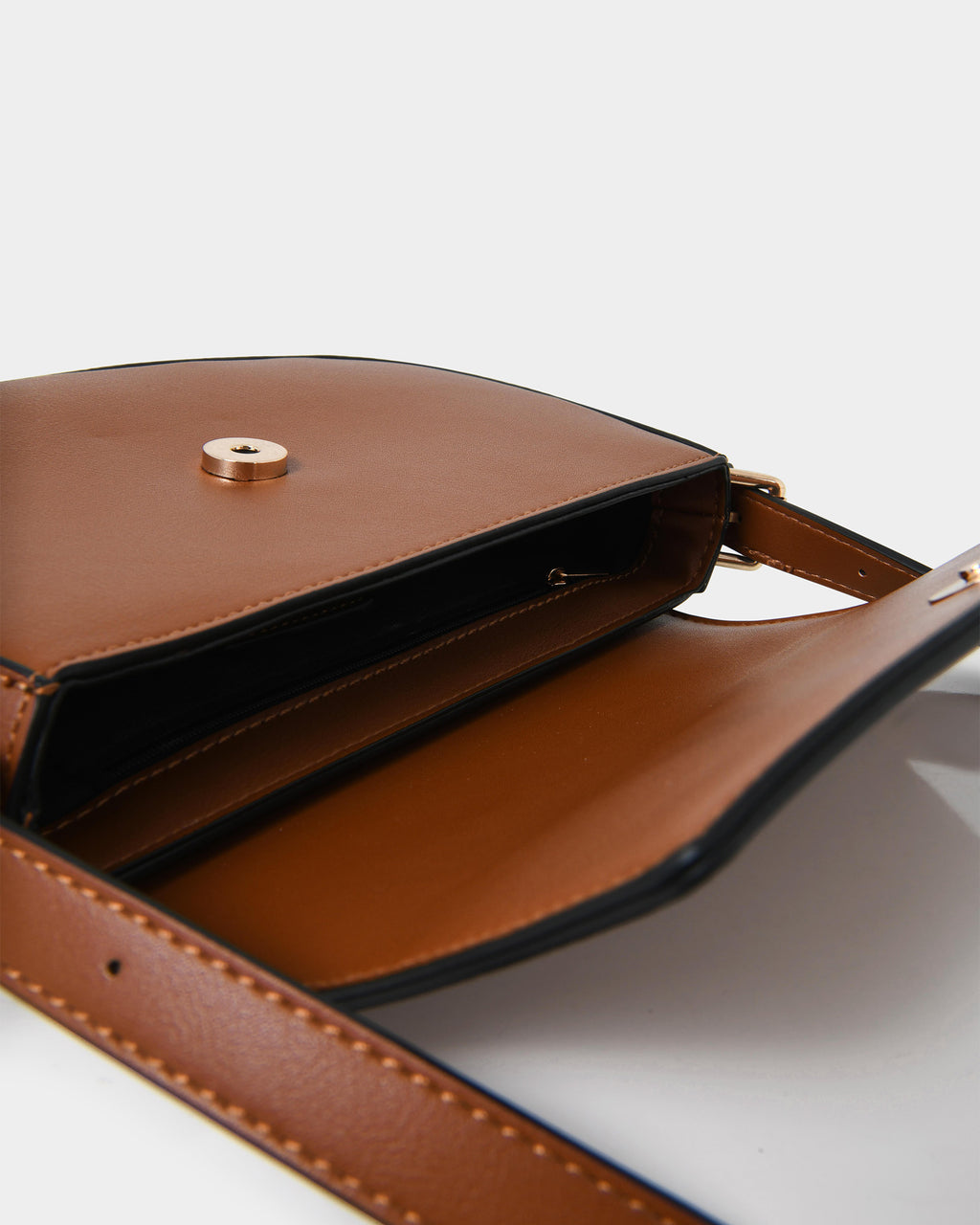 Leanna Shoulder Bag
