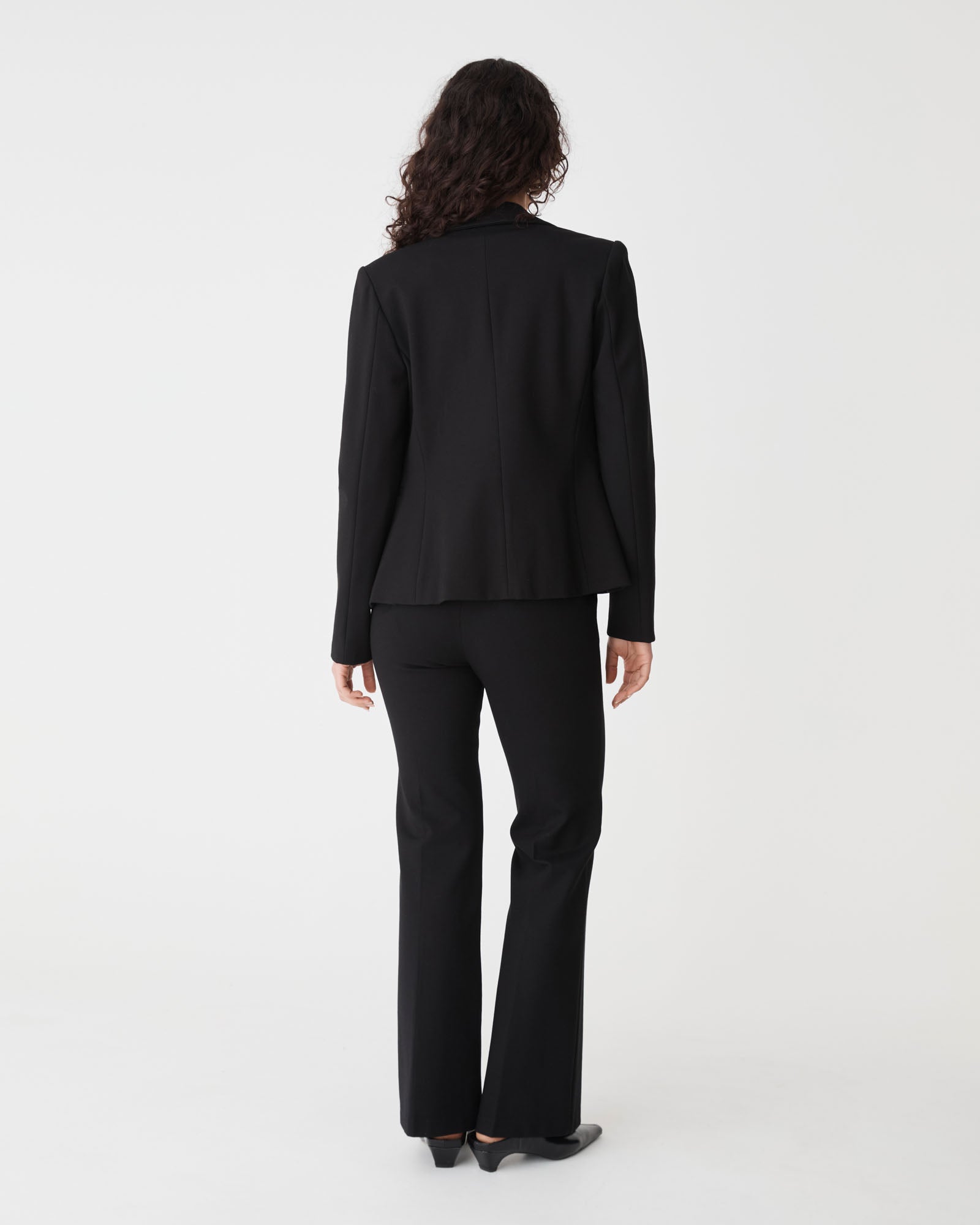 Sutton Single Breasted Blazer