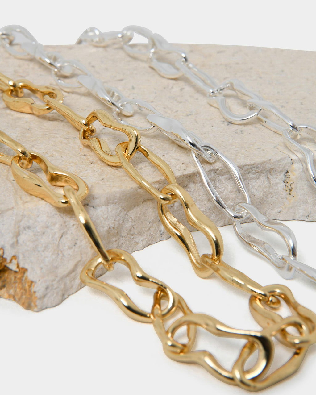 Winsley Chain Necklace