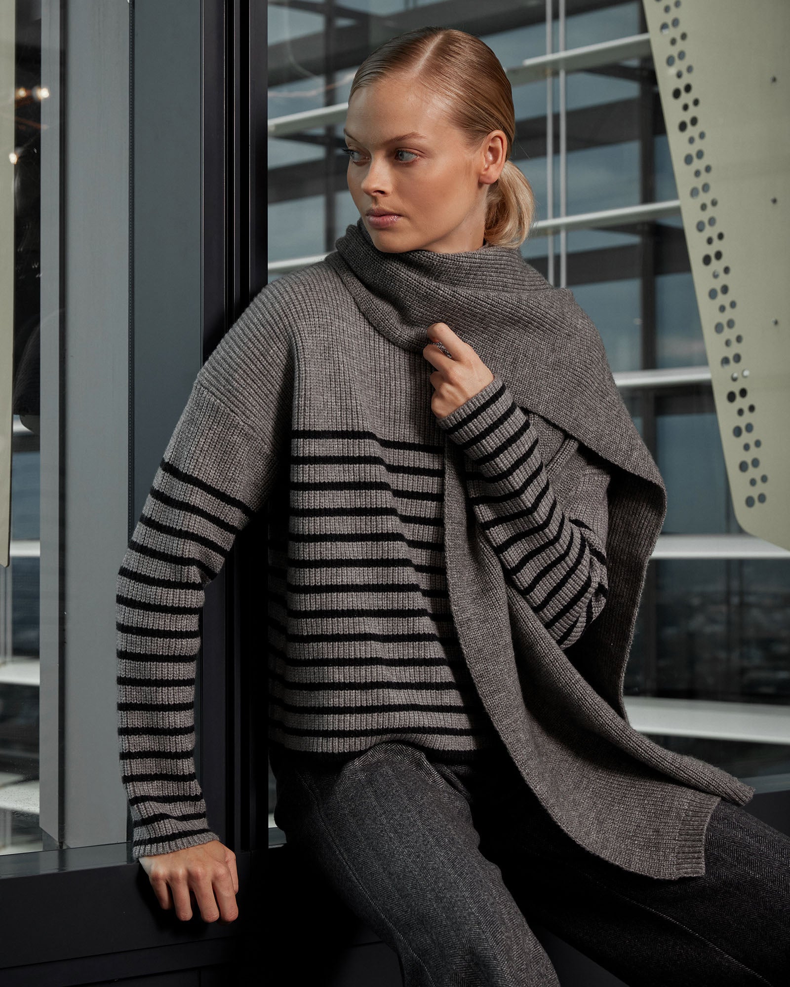 Lillie Wool Blend Ribbed Scarf
