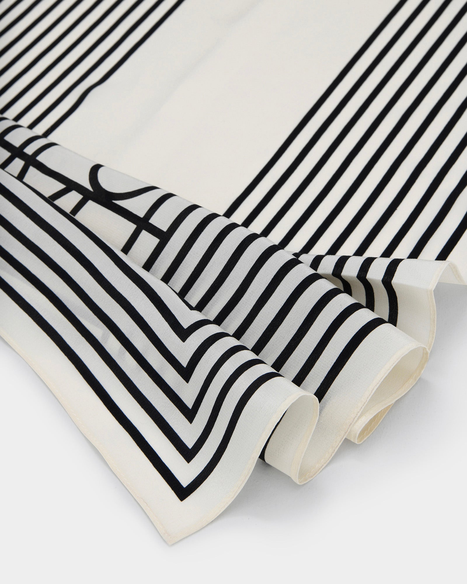 Lauryn Silk Scarf