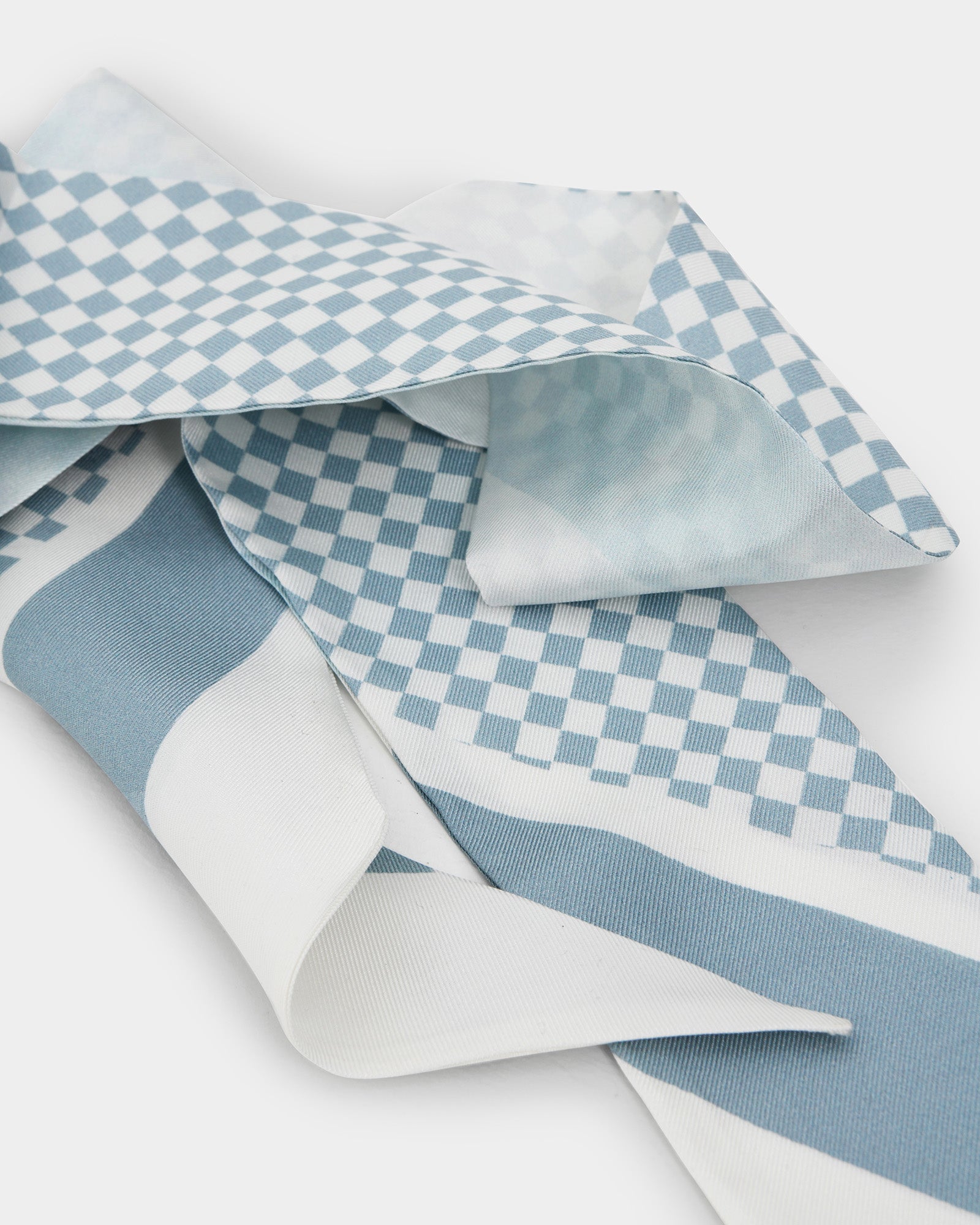 Dorothea Silk Twilly