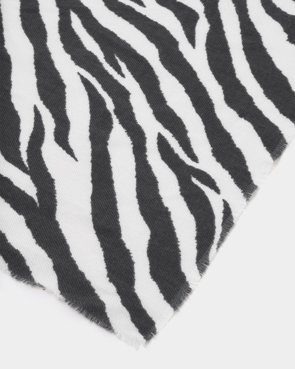 Ashly Scarf