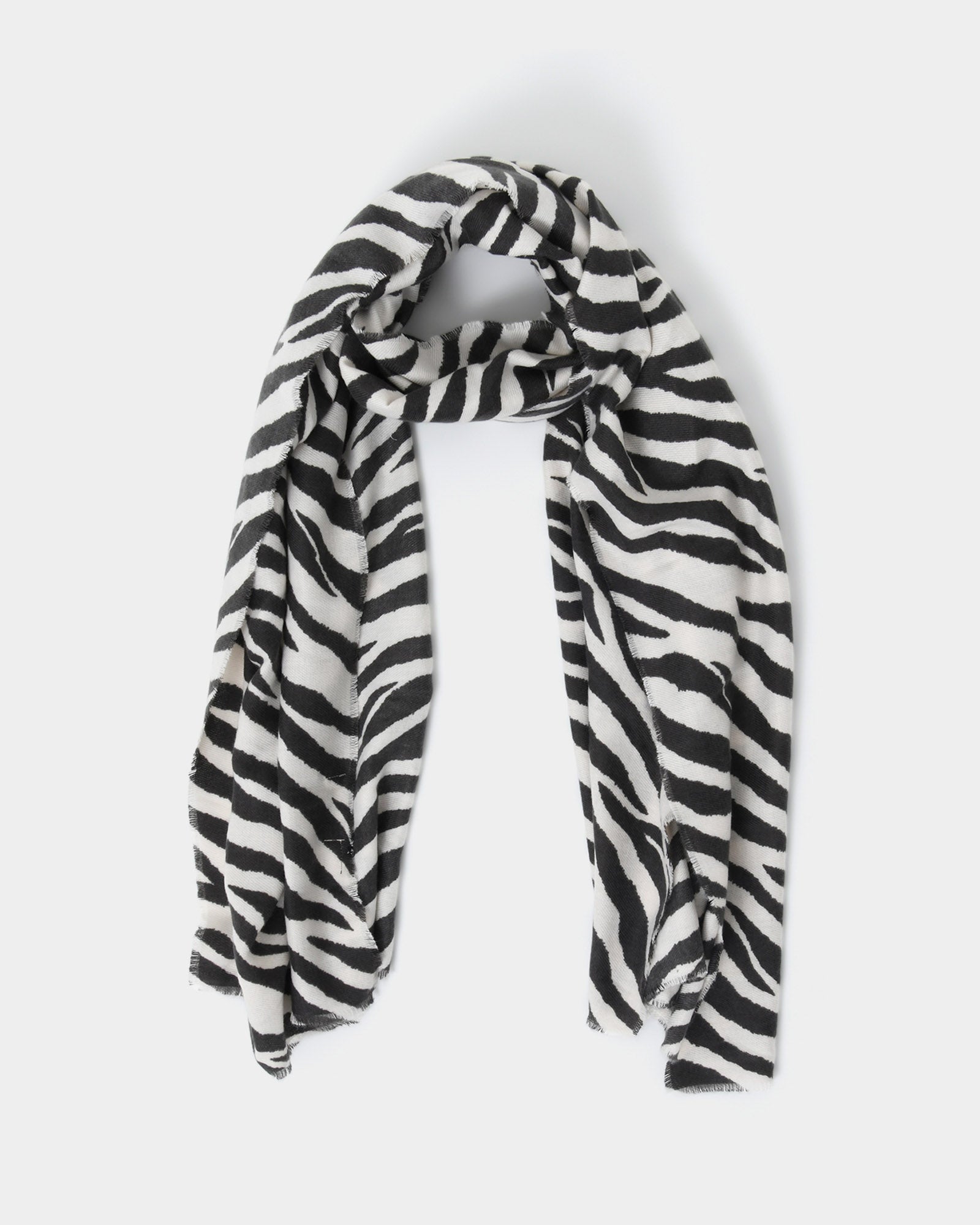 Ashly Scarf