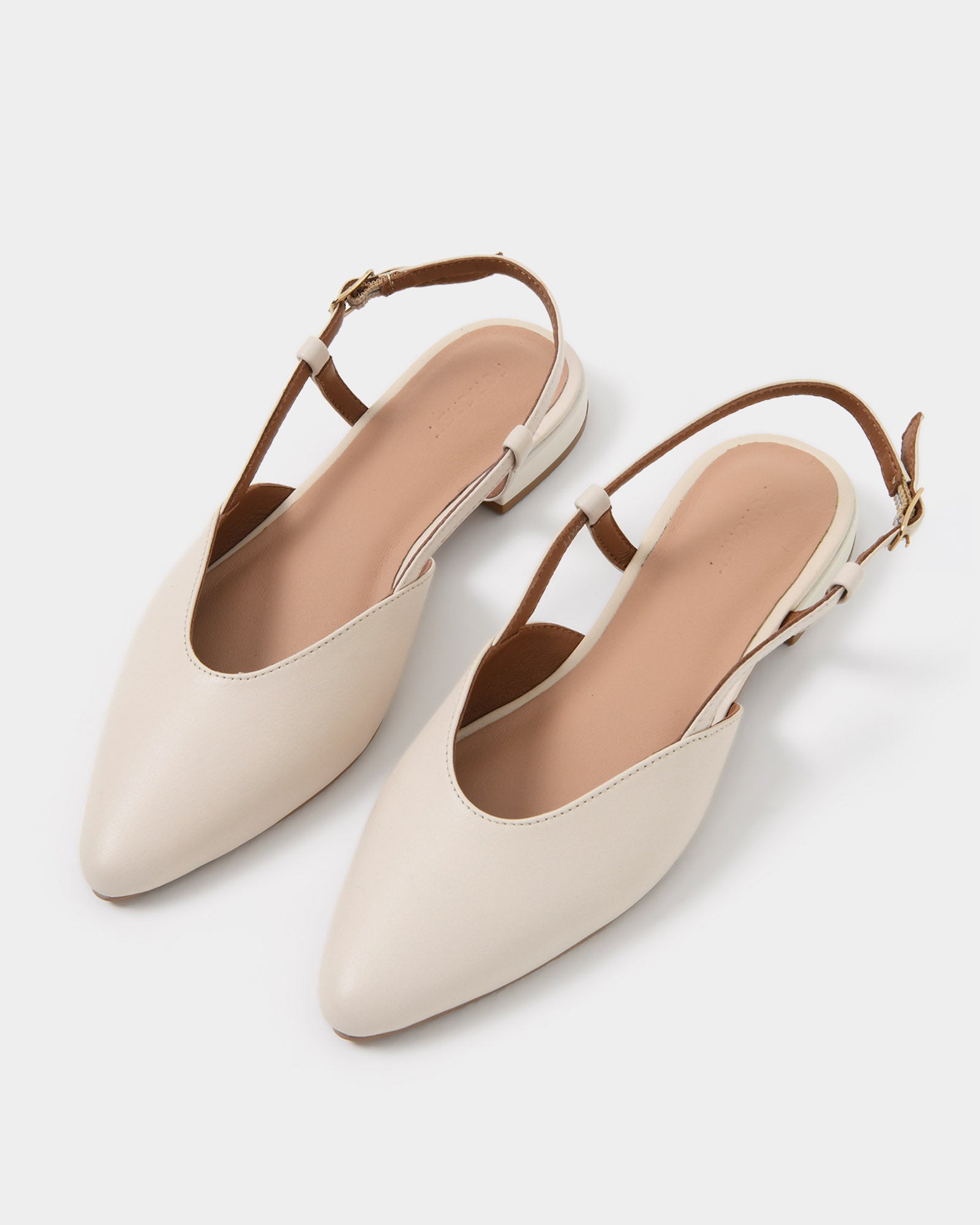 Liyana Leather Flat