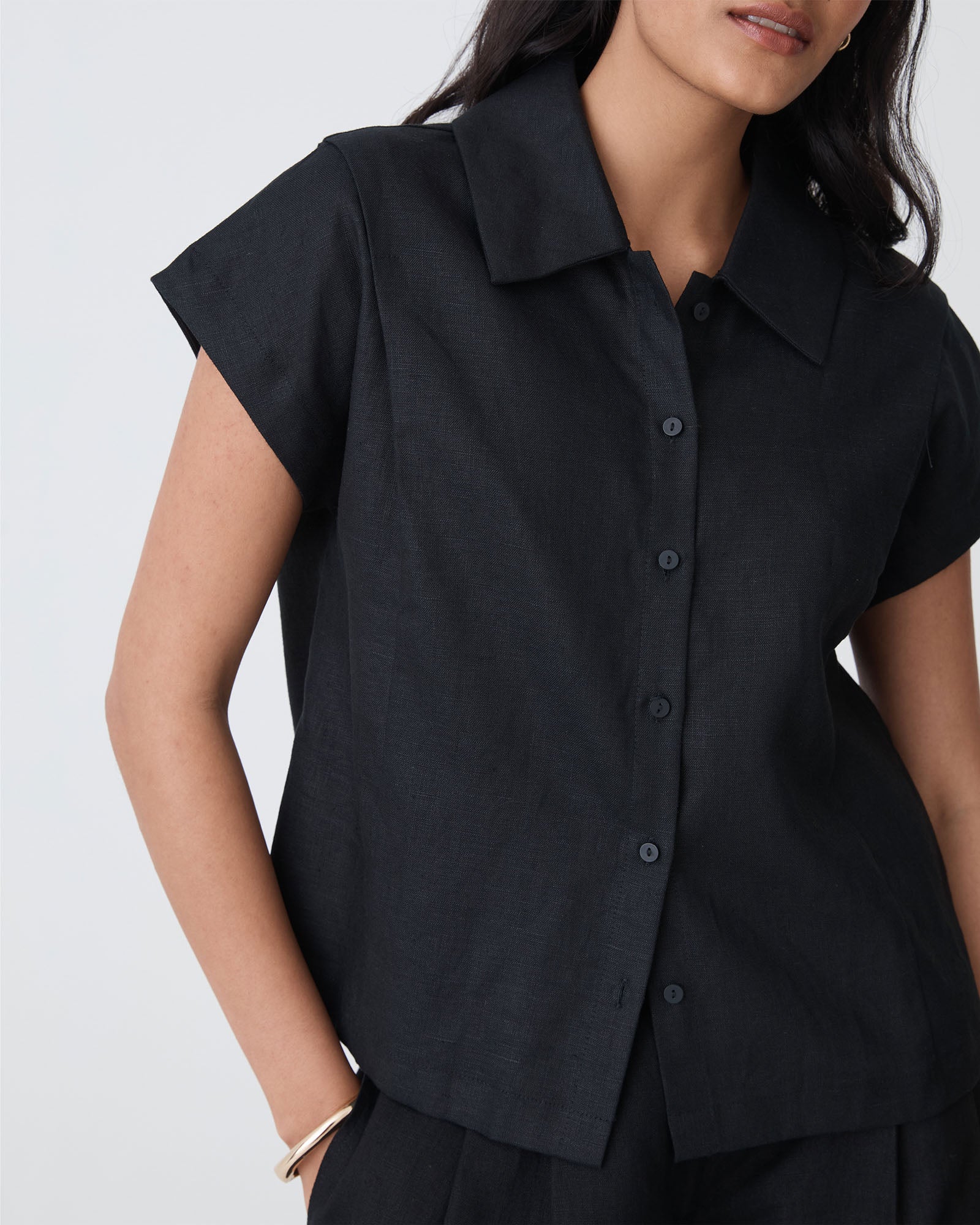 Ami Linen Collar Shirt